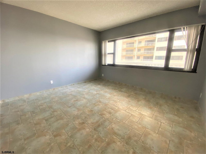 3101 BOARDWALK #2204-1, Atlantic City, New Jersey 08401, 1 Bedroom Bedrooms, 5 Rooms Rooms,1 BathroomBathrooms,Condominium,For Sale,BOARDWALK #2204-1,541700