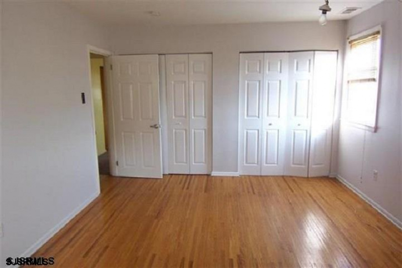 325-327 Lafayette, Ventnor, New Jersey 08406-1024, ,Multi-family,For Sale,Lafayette,541718