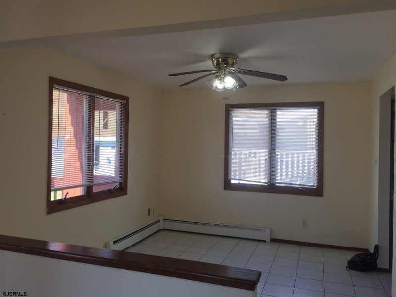 32 GIRARD, New Jersey 08203, 3 Bedrooms Bedrooms, 7 Rooms Rooms,2 BathroomsBathrooms,Rental non-commercial,For Sale,GIRARD,541704