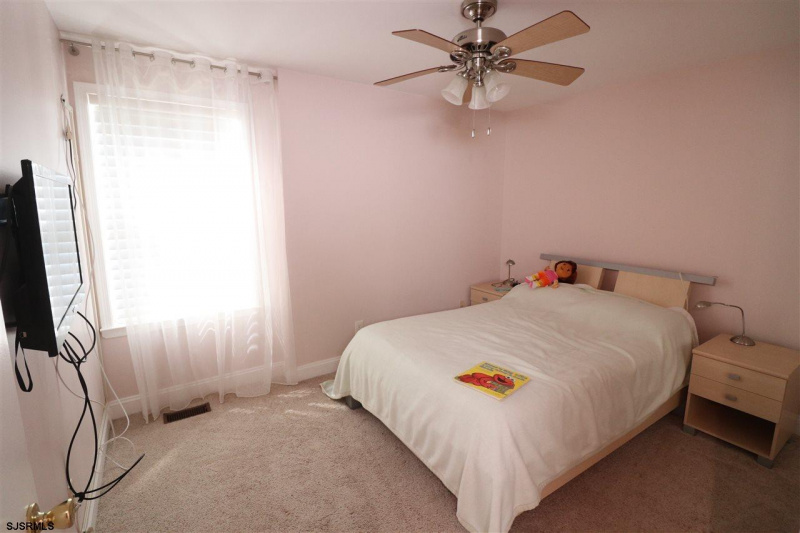 200 Decatur Ave - WINTER RENTAL 2020-2021, New Jersey 08402, 2 Bedrooms Bedrooms, 4 Rooms Rooms,2 BathroomsBathrooms,Rental non-commercial,For Sale,Decatur Ave - WINTER RENTAL 2020-2021,541736