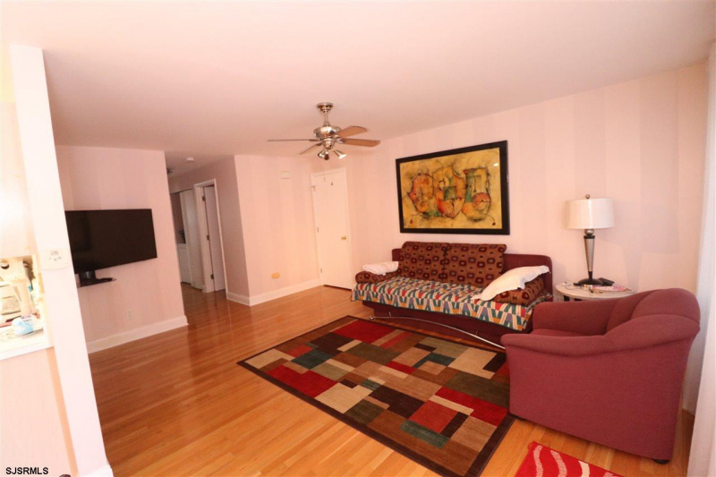 200 Decatur Ave - WINTER RENTAL 2020-2021, New Jersey 08402, 2 Bedrooms Bedrooms, 4 Rooms Rooms,2 BathroomsBathrooms,Rental non-commercial,For Sale,Decatur Ave - WINTER RENTAL 2020-2021,541736