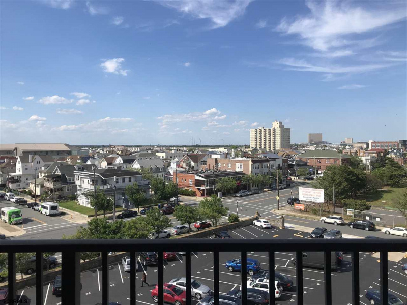 101 Raleigh, New Jersey 08401, 1 Bedroom Bedrooms, 5 Rooms Rooms,1 BathroomBathrooms,Rental non-commercial,For Sale,Raleigh,541743