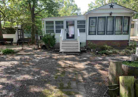 516 Route 9, Marmora, New Jersey 08230, 2 Bedrooms Bedrooms, 4 Rooms Rooms,1 BathroomBathrooms,Residential,For Sale,Route 9,541724