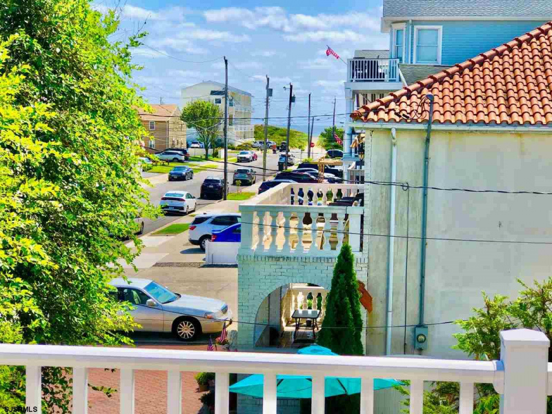 210 4th Street, Brigantine, New Jersey 08203-0103, 4 Bedrooms Bedrooms, 12 Rooms Rooms,2 BathroomsBathrooms,Residential,For Sale,4th Street,541731