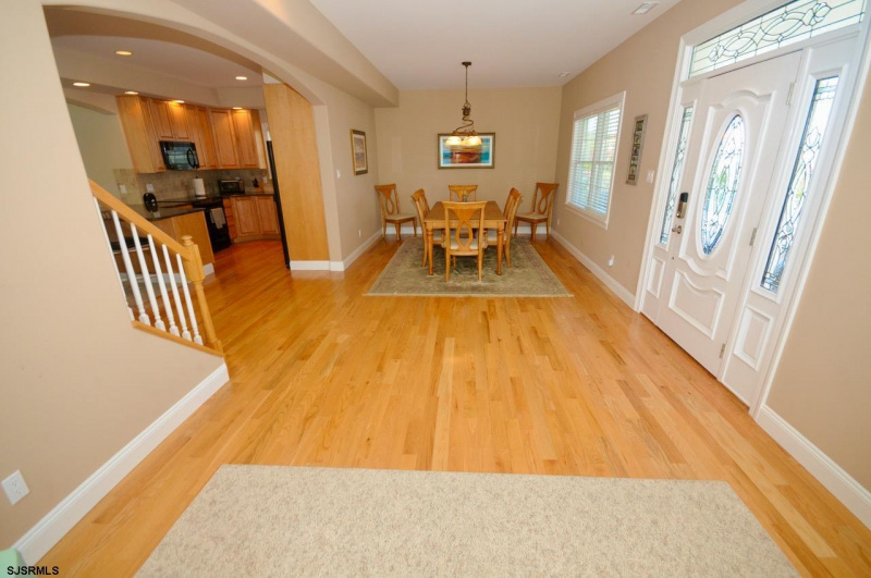 210 4th Street, Brigantine, New Jersey 08203-0103, 4 Bedrooms Bedrooms, 12 Rooms Rooms,2 BathroomsBathrooms,Residential,For Sale,4th Street,541731