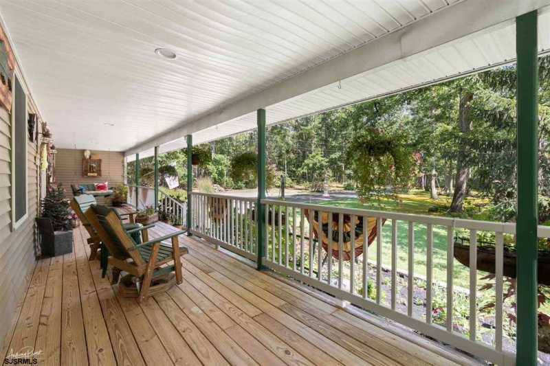 310 Perry Rd, Petersburg, New Jersey 08270, 4 Bedrooms Bedrooms, 13 Rooms Rooms,2 BathroomsBathrooms,Residential,For Sale,Perry Rd,541748
