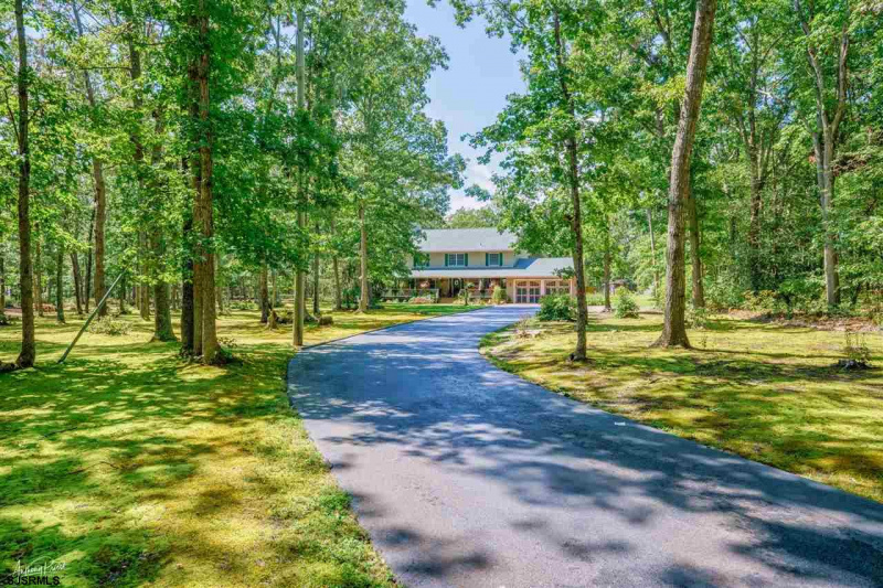 310 Perry Rd, Petersburg, New Jersey 08270, 4 Bedrooms Bedrooms, 13 Rooms Rooms,2 BathroomsBathrooms,Residential,For Sale,Perry Rd,541748
