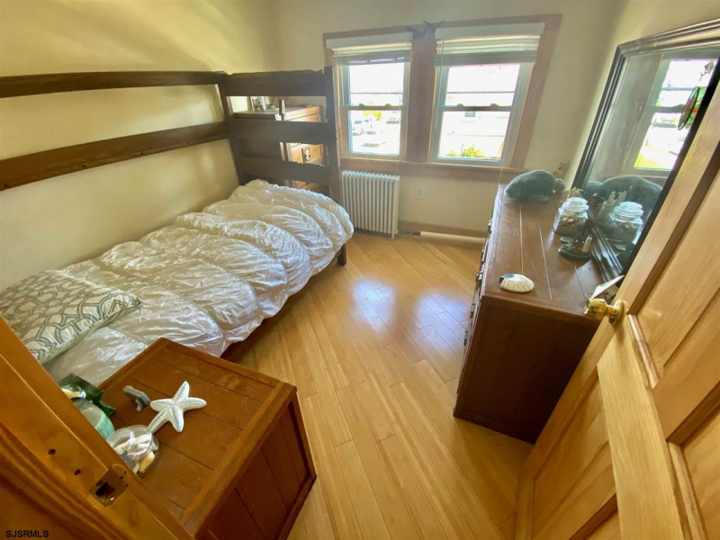 5600 Monmouth, Ventnor Heights, New Jersey 08406, 4 Bedrooms Bedrooms, 9 Rooms Rooms,2 BathroomsBathrooms,Residential,For Sale,Monmouth,541755