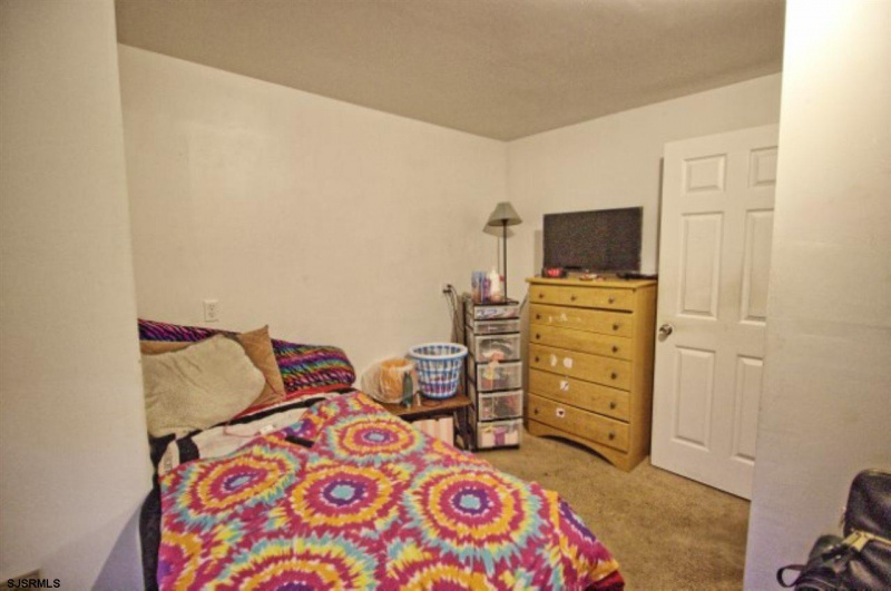 520 Middle, Hammonton, New Jersey 08037, 4 Bedrooms Bedrooms, 8 Rooms Rooms,2 BathroomsBathrooms,Residential,For Sale,Middle,541785