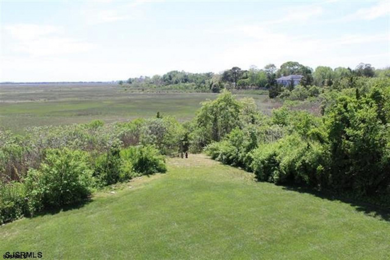 15 Sea Garden, Linwood, New Jersey 08221-2162, 4 Bedrooms Bedrooms, 13 Rooms Rooms,2 BathroomsBathrooms,Residential,For Sale,Sea Garden,541794