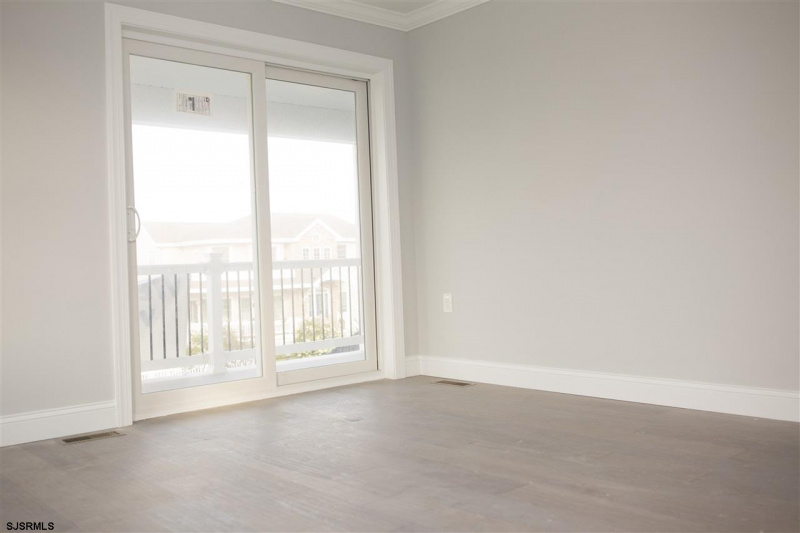 2500 Bayshore Ave, Brigantine, New Jersey 08203, 5 Bedrooms Bedrooms, 4 Rooms Rooms,5 BathroomsBathrooms,Residential,For Sale,Bayshore Ave,541801