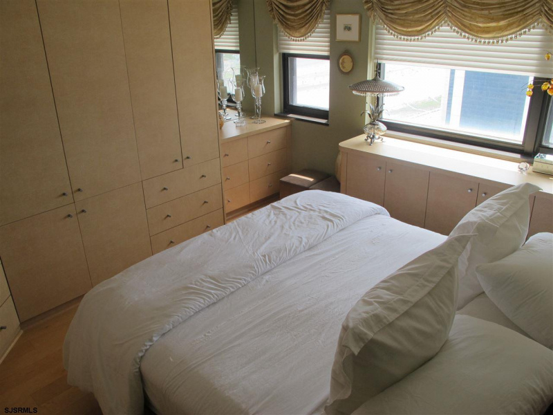 3101 Boardwalk, Atlantic City, New Jersey 08401-5101, 1 Bedroom Bedrooms, 5 Rooms Rooms,1 BathroomBathrooms,Condominium,For Sale,Boardwalk,541789