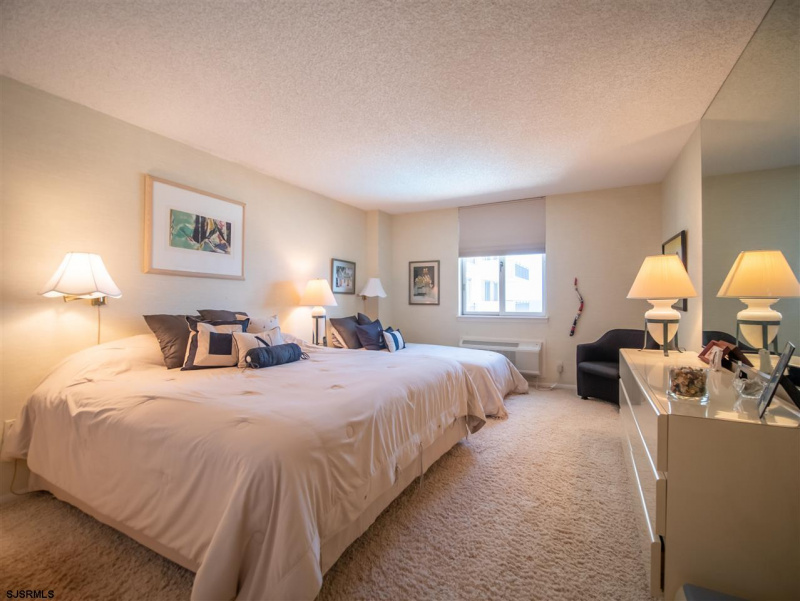 9600 Atlantic Ave. #901, Margate, New Jersey 08402, 2 Bedrooms Bedrooms, 7 Rooms Rooms,2 BathroomsBathrooms,Condominium,For Sale,Atlantic Ave. #901,541791