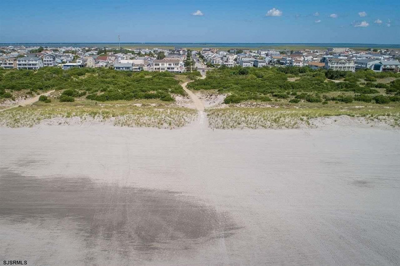 3500 Ocean Ave, Brigantine, New Jersey 08203, 1 Bedroom Bedrooms, 3 Rooms Rooms,1 BathroomBathrooms,Condominium,For Sale,Ocean Ave,541810