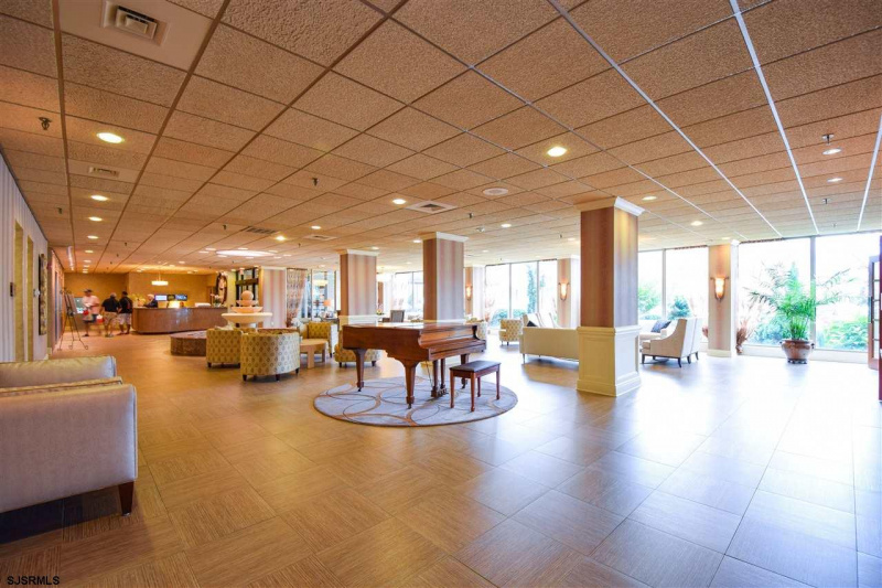 9600 Atlantic, Margate, New Jersey 08402, 2 Bedrooms Bedrooms, 5 Rooms Rooms,2 BathroomsBathrooms,Condominium,For Sale,Atlantic,541811