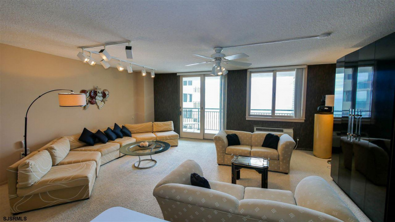 9600 Atlantic, Margate, New Jersey 08402, 2 Bedrooms Bedrooms, 5 Rooms Rooms,2 BathroomsBathrooms,Condominium,For Sale,Atlantic,541811