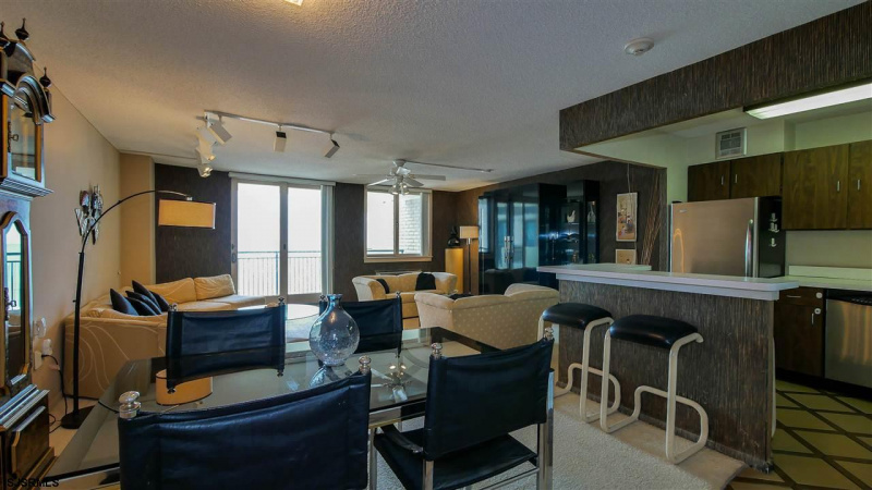 9600 Atlantic, Margate, New Jersey 08402, 2 Bedrooms Bedrooms, 5 Rooms Rooms,2 BathroomsBathrooms,Condominium,For Sale,Atlantic,541811