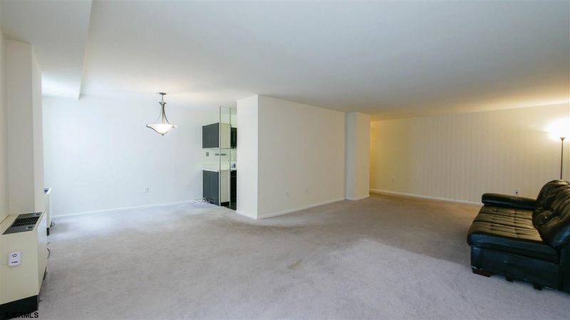 101 PLAZA, Atlantic City, New Jersey 08401, 2 Bedrooms Bedrooms, 5 Rooms Rooms,2 BathroomsBathrooms,Condominium,For Sale,PLAZA,541822