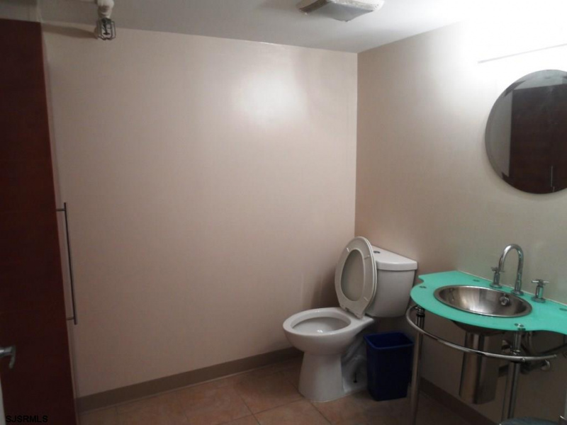 520 Pacific, Atlantic City, New Jersey 08401, ,1 BathroomBathrooms,Commercial/industrial,For Sale,Pacific,541874