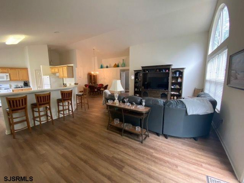 103 Haverhill Ct, Galloway Township, New Jersey 08205, 3 Bedrooms Bedrooms, 10 Rooms Rooms,2 BathroomsBathrooms,Residential,For Sale,Haverhill Ct,541844