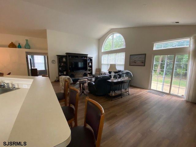 103 Haverhill Ct, Galloway Township, New Jersey 08205, 3 Bedrooms Bedrooms, 10 Rooms Rooms,2 BathroomsBathrooms,Residential,For Sale,Haverhill Ct,541844