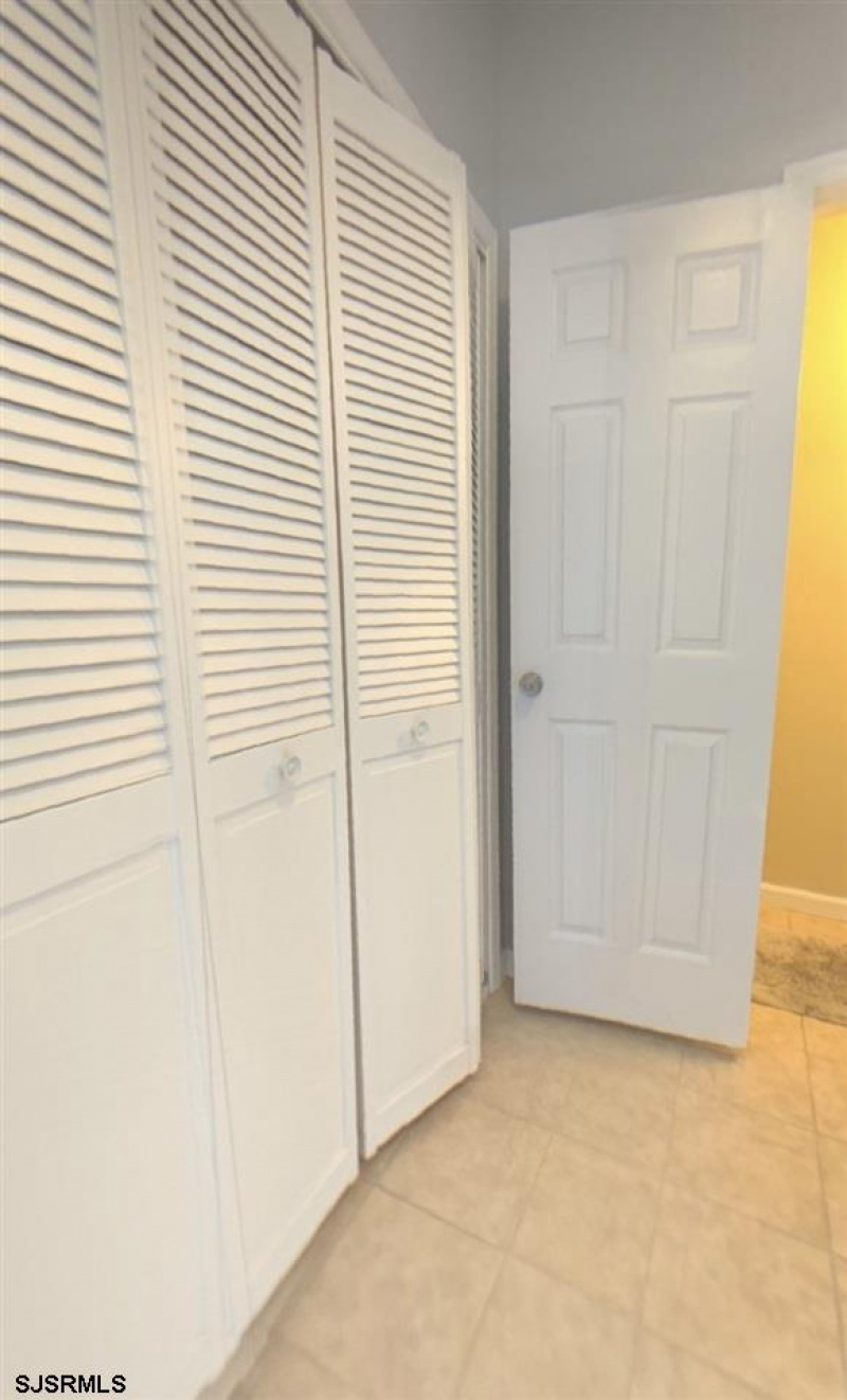 125 Richmond Ave, Atlantic City, New Jersey 08401, 3 Bedrooms Bedrooms, 8 Rooms Rooms,2 BathroomsBathrooms,Residential,For Sale,Richmond Ave,541845