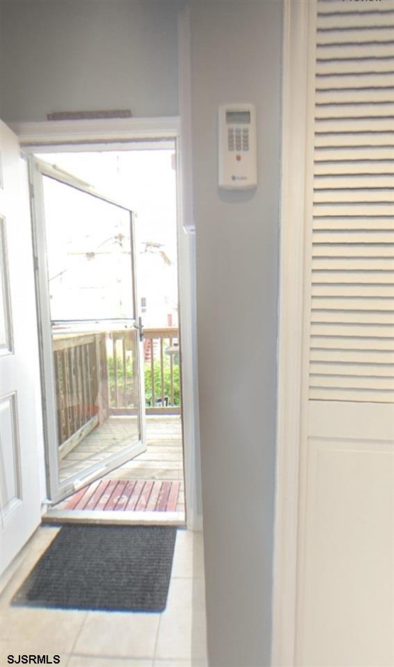 125 Richmond Ave, Atlantic City, New Jersey 08401, 3 Bedrooms Bedrooms, 8 Rooms Rooms,2 BathroomsBathrooms,Residential,For Sale,Richmond Ave,541845