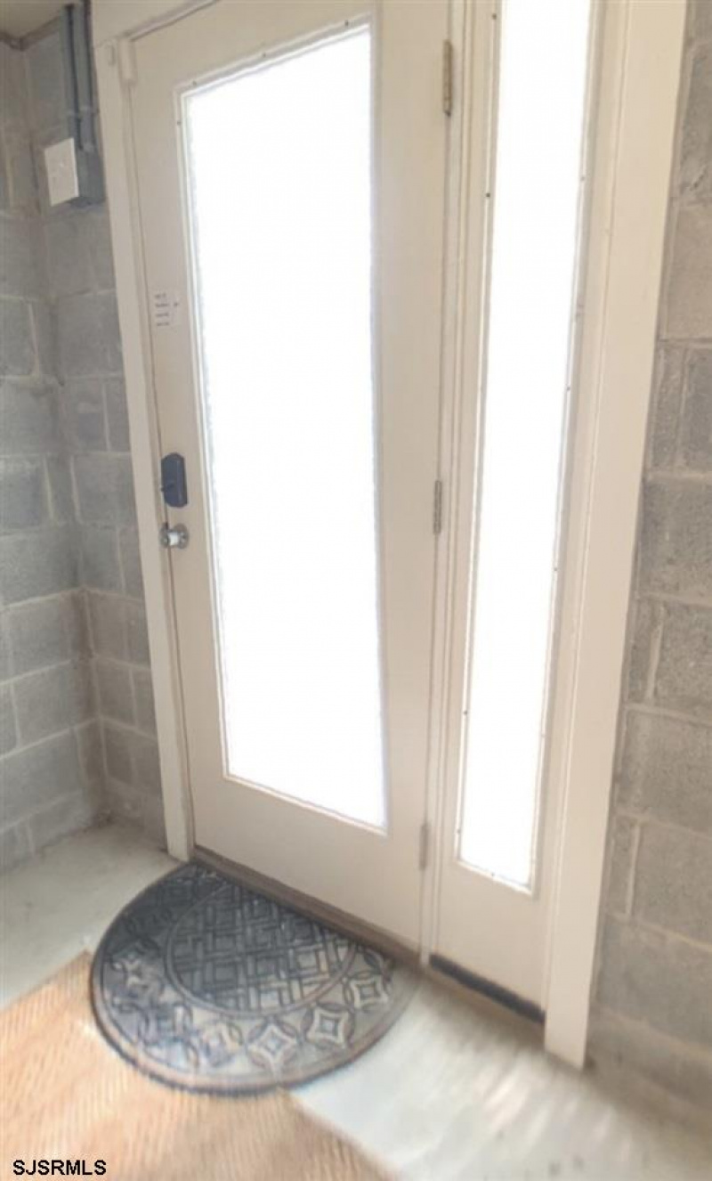 125 Richmond Ave, Atlantic City, New Jersey 08401, 3 Bedrooms Bedrooms, 8 Rooms Rooms,2 BathroomsBathrooms,Residential,For Sale,Richmond Ave,541845