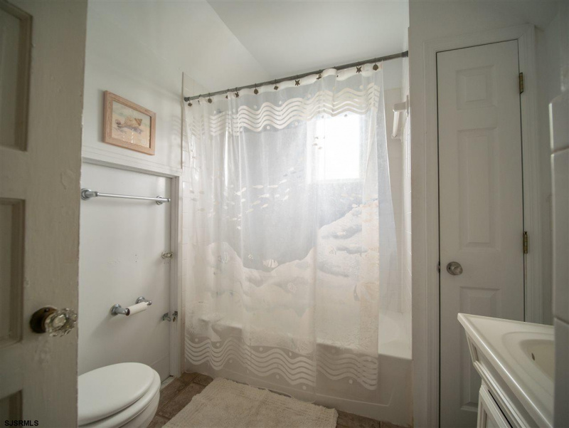 102 Sumner, Margate, New Jersey 08402, 4 Bedrooms Bedrooms, 10 Rooms Rooms,2 BathroomsBathrooms,Residential,For Sale,Sumner,541863