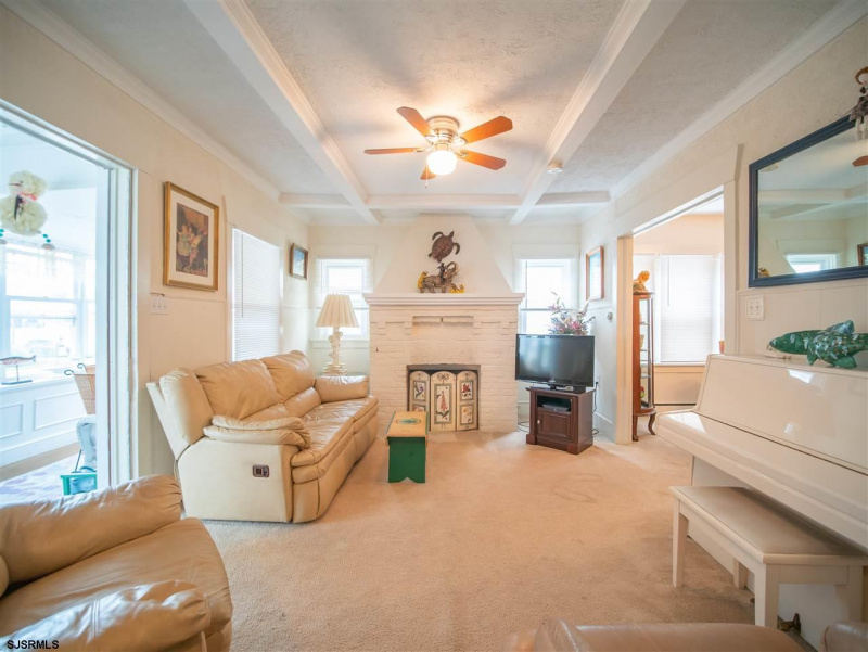 102 Sumner, Margate, New Jersey 08402, 4 Bedrooms Bedrooms, 10 Rooms Rooms,2 BathroomsBathrooms,Residential,For Sale,Sumner,541863