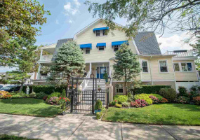 100 Cornwall, Ventnor, New Jersey 08406, 9 Bedrooms Bedrooms, 12 Rooms Rooms,4 BathroomsBathrooms,Residential,For Sale,Cornwall,541872
