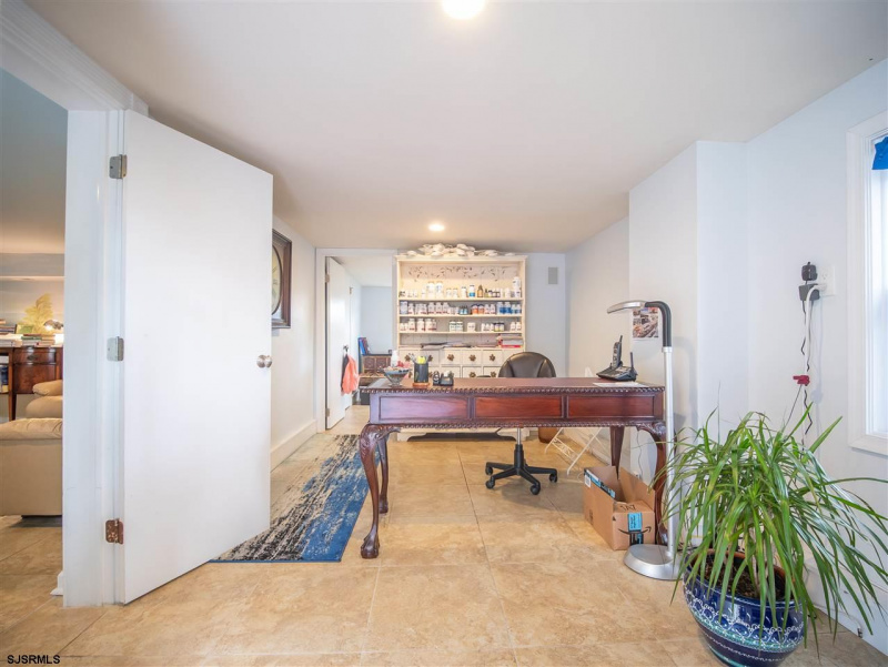 100 Cornwall, Ventnor, New Jersey 08406, 9 Bedrooms Bedrooms, 12 Rooms Rooms,4 BathroomsBathrooms,Residential,For Sale,Cornwall,541872