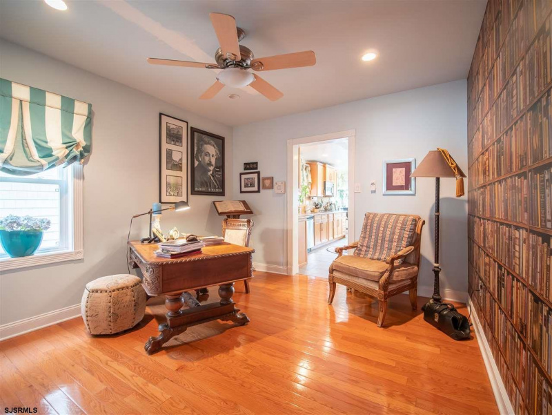 100 Cornwall, Ventnor, New Jersey 08406, 9 Bedrooms Bedrooms, 12 Rooms Rooms,4 BathroomsBathrooms,Residential,For Sale,Cornwall,541872