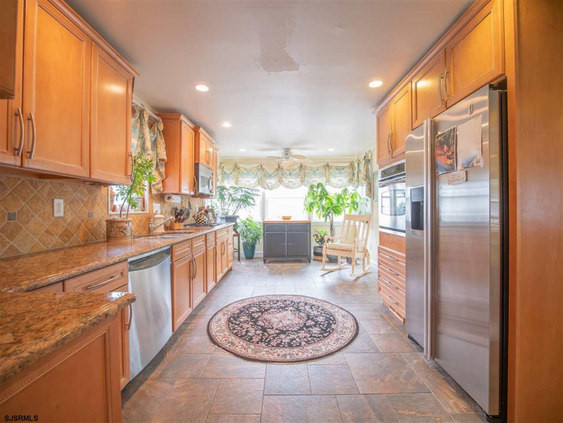 100 Cornwall, Ventnor, New Jersey 08406, 9 Bedrooms Bedrooms, 12 Rooms Rooms,4 BathroomsBathrooms,Residential,For Sale,Cornwall,541872