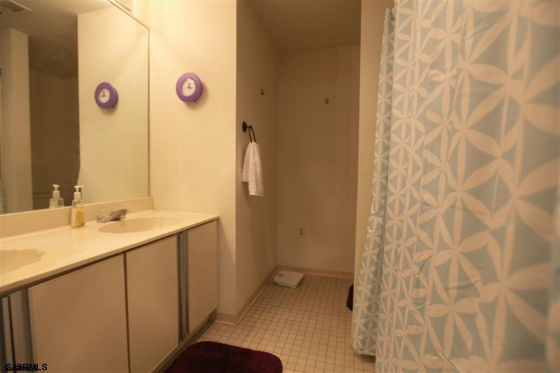 3101 Boardwalk, Atlantic City, New Jersey 08401, 1 Bedroom Bedrooms, 5 Rooms Rooms,1 BathroomBathrooms,Condominium,For Sale,Boardwalk,541851