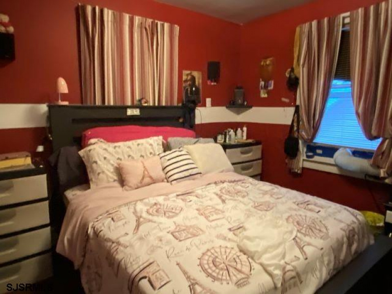 125 Wissahickon, Ventnor, New Jersey 08406, ,Multi-family,For Sale,Wissahickon,541929
