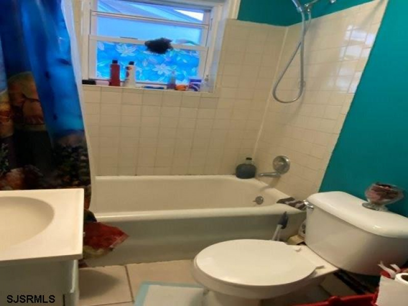 125 Wissahickon, Ventnor, New Jersey 08406, ,Multi-family,For Sale,Wissahickon,541929