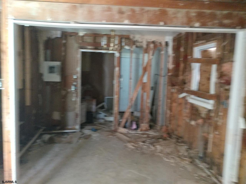 1402A Ohio, Atlantic City, New Jersey 08401, 2 Bedrooms Bedrooms, 4 Rooms Rooms,1 BathroomBathrooms,Residential,For Sale,Ohio,539183