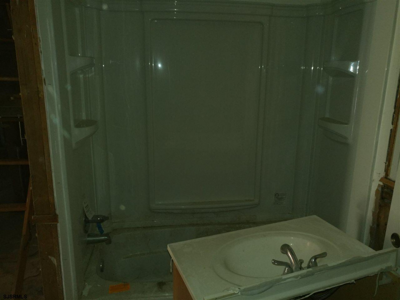 1402A Ohio, Atlantic City, New Jersey 08401, 2 Bedrooms Bedrooms, 4 Rooms Rooms,1 BathroomBathrooms,Residential,For Sale,Ohio,539183