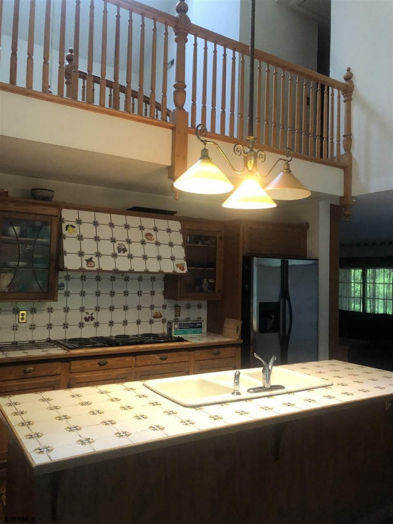 713 Moss Mill, Galloway Township, New Jersey 08215, 5 Bedrooms Bedrooms, 12 Rooms Rooms,4 BathroomsBathrooms,Residential,For Sale,Moss Mill,541890