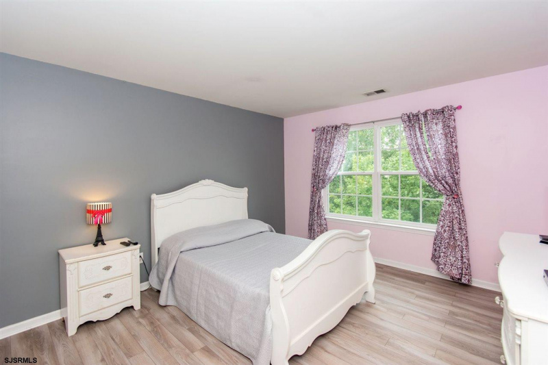 2603 Valhalla, East Vineland, New Jersey 08361, 5 Bedrooms Bedrooms, 13 Rooms Rooms,4 BathroomsBathrooms,Residential,For Sale,Valhalla,541896