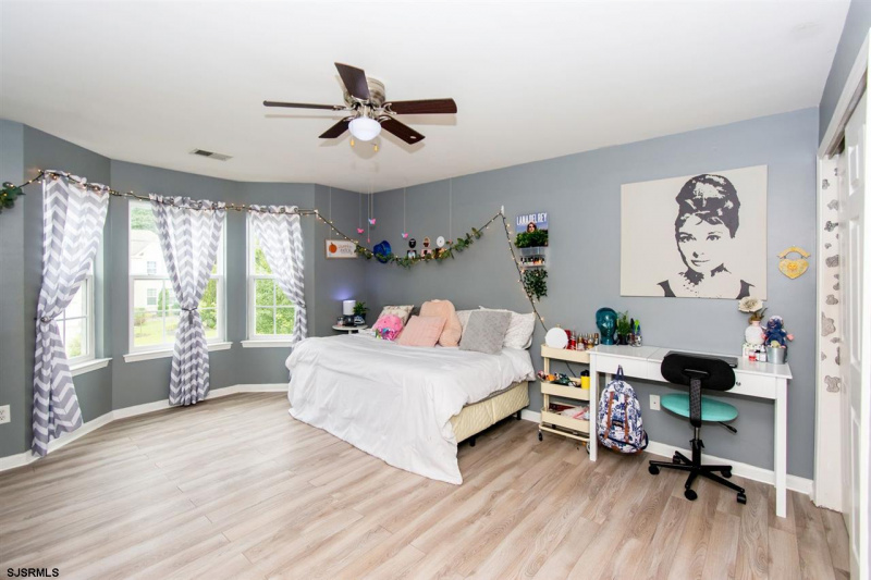 2603 Valhalla, East Vineland, New Jersey 08361, 5 Bedrooms Bedrooms, 13 Rooms Rooms,4 BathroomsBathrooms,Residential,For Sale,Valhalla,541896