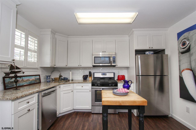 9200 Ventnor Ave. #1-A - '21 Summer 2nd half, New Jersey 08402, 2 Bedrooms Bedrooms, 5 Rooms Rooms,1 BathroomBathrooms,Rental non-commercial,For Sale,Ventnor Ave. #1-A - '21 Summer 2nd half,541934