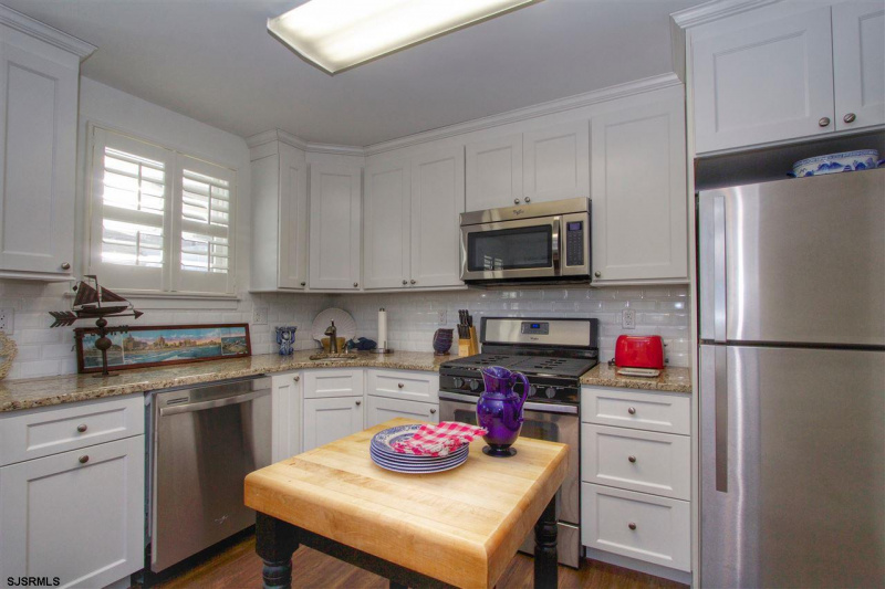 9200 Ventnor Ave. #1-A -'21 Summer 1st half, New Jersey 08402, 2 Bedrooms Bedrooms, 5 Rooms Rooms,1 BathroomBathrooms,Rental non-commercial,For Sale,Ventnor Ave. #1-A -'21 Summer 1st half,541936