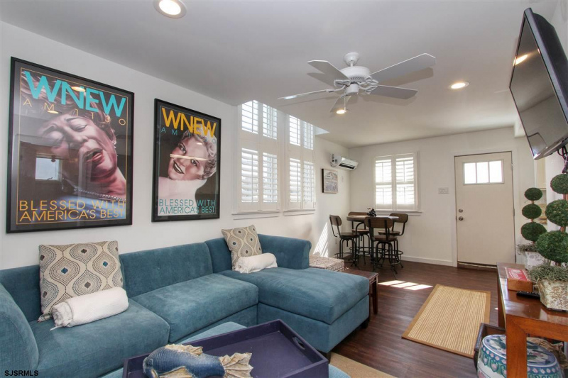 9200 Ventnor Ave. #1-A - '21 FULL SUMMER, New Jersey 08402, 2 Bedrooms Bedrooms, 5 Rooms Rooms,1 BathroomBathrooms,Rental non-commercial,For Sale,Ventnor Ave. #1-A - '21 FULL SUMMER,541938