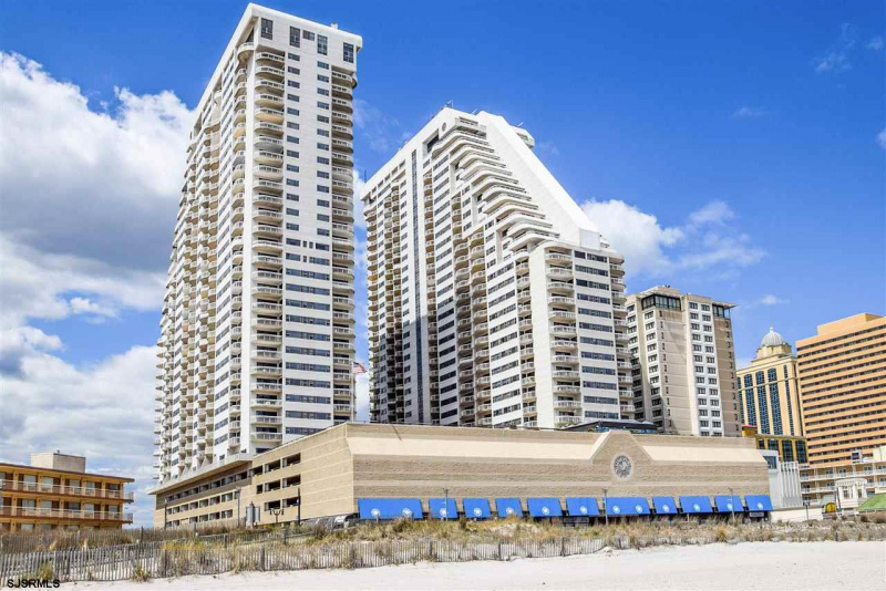 3101 Boardwalk, Atlantic City, New Jersey 08401, 1 Bedroom Bedrooms, 4 Rooms Rooms,1 BathroomBathrooms,Condominium,For Sale,Boardwalk,541889