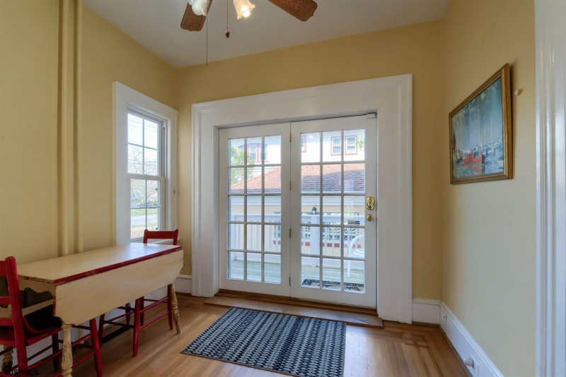 1 Plaza, Atlantic City, New Jersey 08401-5616, 7 Bedrooms Bedrooms, 12 Rooms Rooms,3 BathroomsBathrooms,Residential,For Sale,Plaza,541946