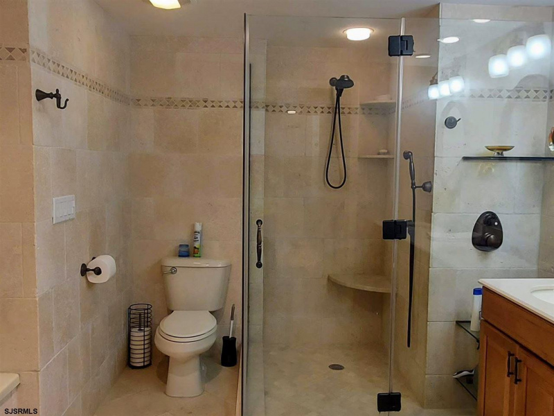 3101 BOARDWALK, Atlantic City, New Jersey 08401-9999, 2 Bedrooms Bedrooms, 7 Rooms Rooms,2 BathroomsBathrooms,Condominium,For Sale,BOARDWALK,541937