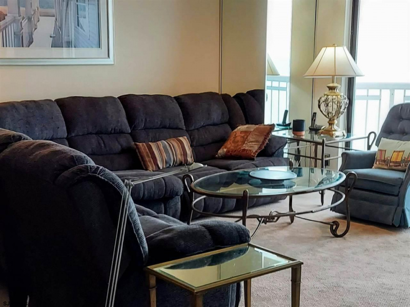 3101 BOARDWALK, Atlantic City, New Jersey 08401-9999, 2 Bedrooms Bedrooms, 7 Rooms Rooms,2 BathroomsBathrooms,Condominium,For Sale,BOARDWALK,541937