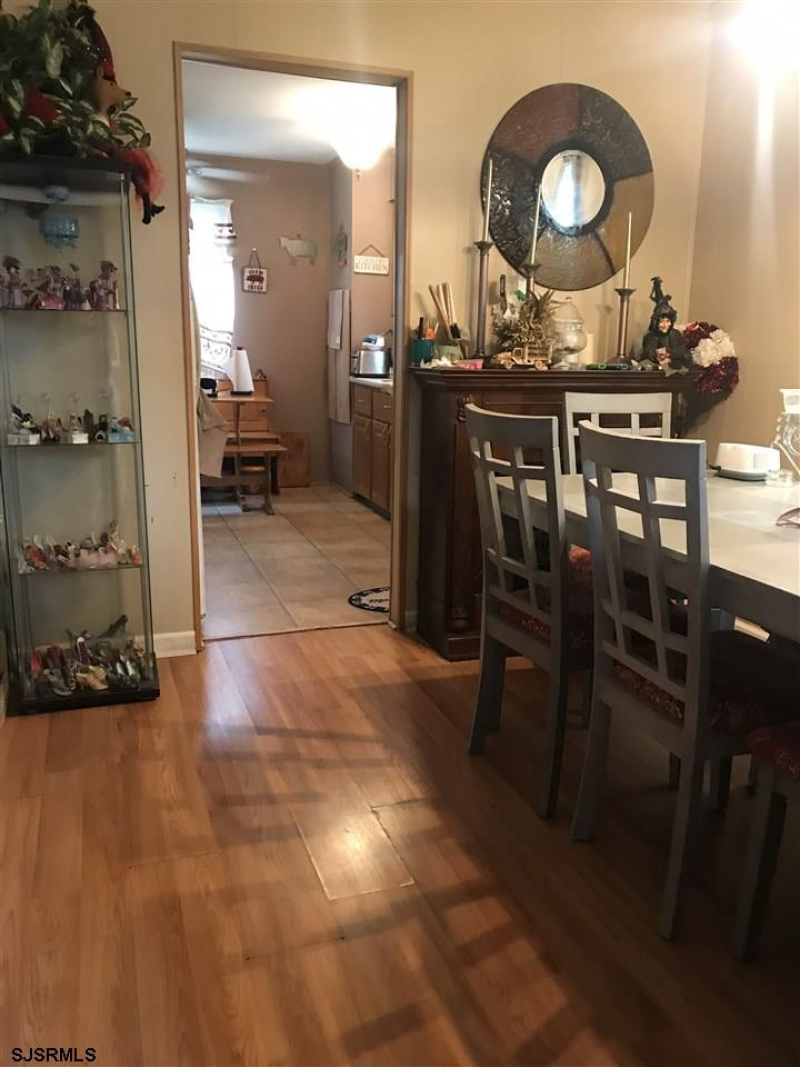 724 Kentucky, Atlantic City, New Jersey 08401-2241, 3 Bedrooms Bedrooms, 5 Rooms Rooms,1 BathroomBathrooms,Residential,For Sale,Kentucky,541969